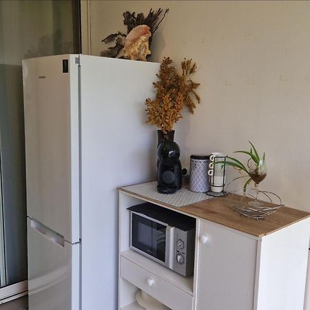 Grand Studio De 41 M², Vue Mer Et Jardin Tropical. Le Gosier  Quarto foto
